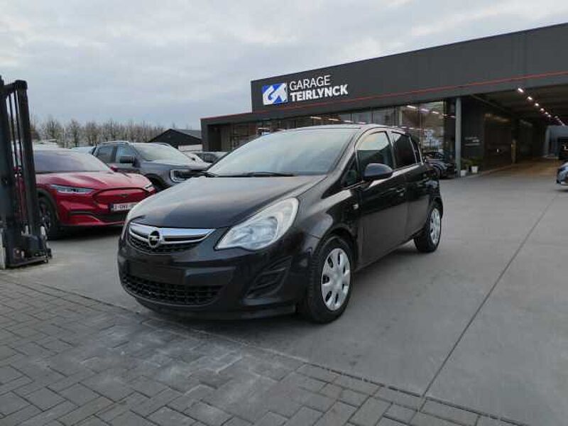 Opel Corsa 5d 1.3 CDTi 75pk Business '12 garantie (24210) in 8790 Waregem Opel Corsa 5d 1.3 CDTi 75pk Business '12 garantie (24210)