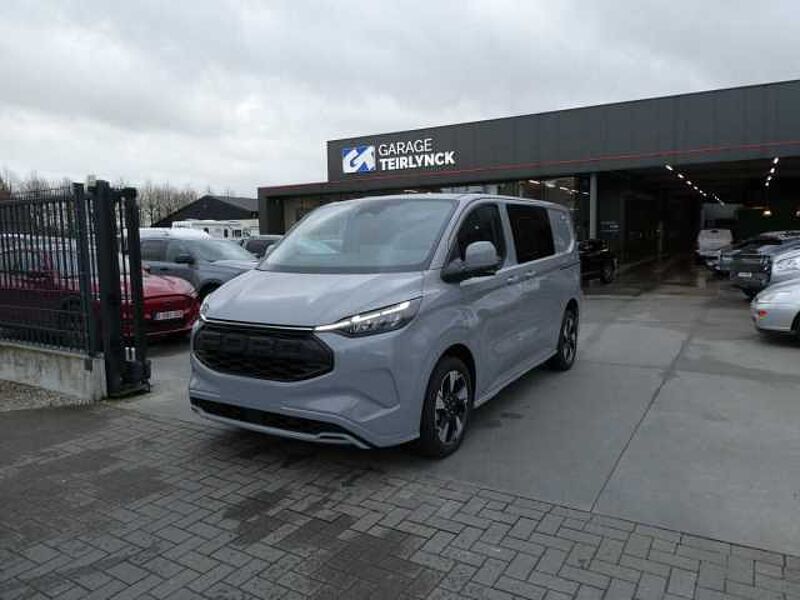 Ford Transit Custom L1 Multi-Use SPORT Raptor 5pl 2.5 i PHEV 233pk Automaat (84801) in 8790 Waregem Ford Transit Custom L1 Multi-Use SPORT Raptor 5pl 2.5 i PHEV 233pk Automaat (84801)