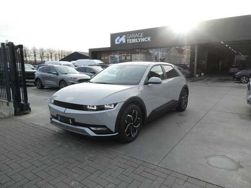 Hyundai Ioniq 5 63Kwh 170pk Core Luxe Camera '22 44000km (24124) in 8790 Waregem Hyundai Ioniq 5 63Kwh 170pk Core Luxe Camera '22 44000km (24124)