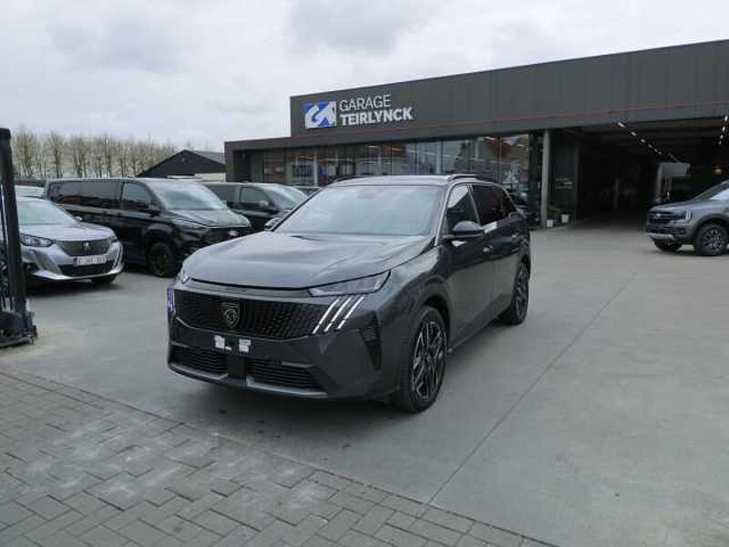 Peugeot 5008 1.2 i MHEV automaat 145pk 7 plaatsen Allure Camera '25 32000km (36709) in 8790 Waregem Peugeot 5008 1.2 i MHEV automaat 145pk 7 plaatsen Allure Camera '25 32000km (36709)