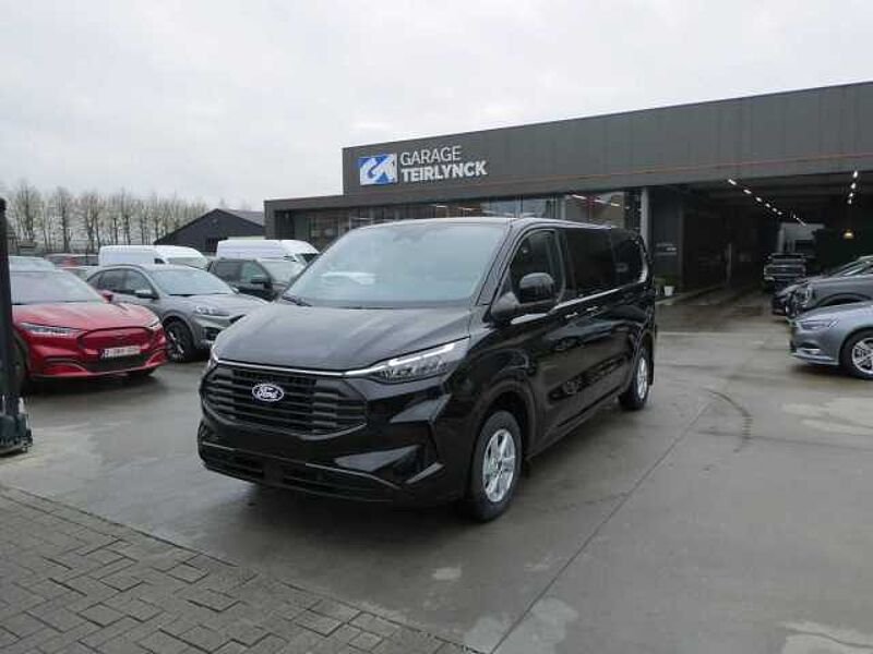 Ford Transit Custom L2 Multi-Use 6pl 2.0 TDCi 170pk Automaat Limited Luxe STOCK 19km (25899) in 8790 Waregem Ford Transit Custom L2 Multi-Use 6pl 2.0 TDCi 170pk Automaat Limited Luxe STOCK 19km (25899)