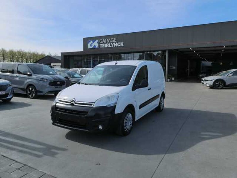 Citroen Berlingo 1.6 TDCi 75pk 2pl Lichte Vracht Trekhaak Klep (71864)