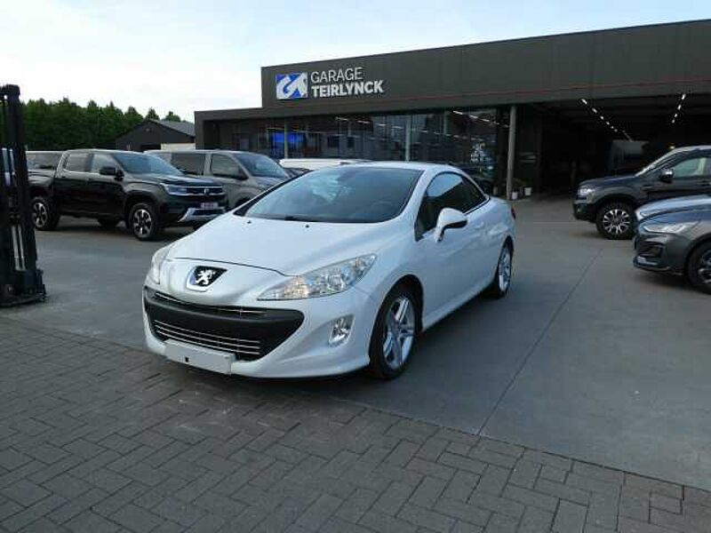 Peugeot 308 CC Cabrio 1.6 i benzine 120pk Business '11 122000km (27234) in 8790 Waregem Peugeot 308 CC Cabrio 1.6 i benzine 120pk Business '11 122000km (27234)