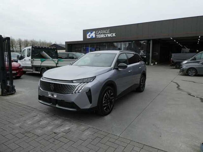 Peugeot 5008 1.2 i MHEV automaat 145pk 7 plaatsen Allure Camera '25 31000km (36684) in 8790 Waregem Peugeot 5008 1.2 i MHEV automaat 145pk 7 plaatsen Allure Camera '25 31000km (36684)