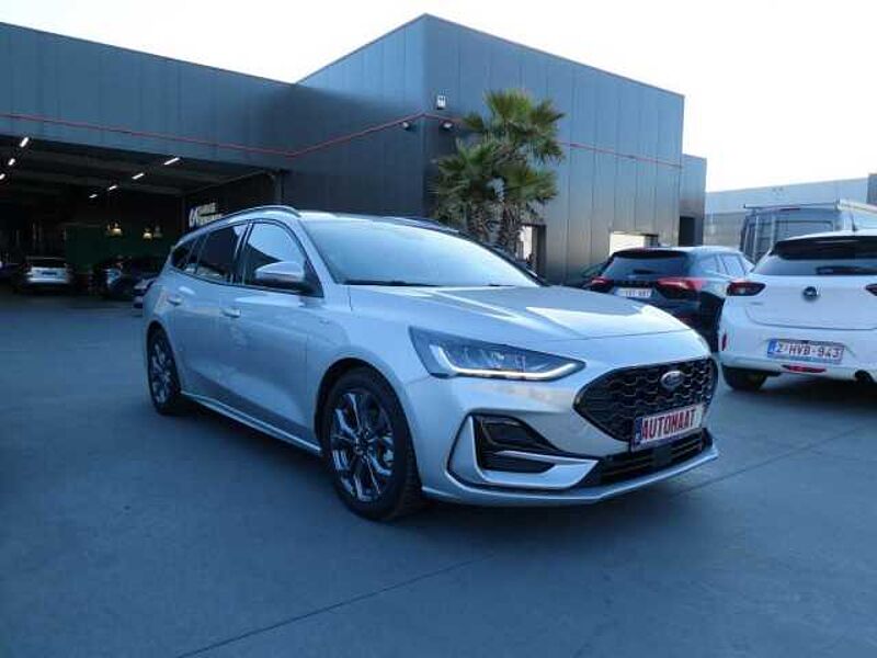 Ford Focus Break 1.0 i MHEV 155pk Automaat ST-Line BLIS ACC Camera '25 13000km (10166) in 8790 Waregem Ford Focus Break 1.0 i MHEV 155pk Automaat ST-Line BLIS ACC Camera '25 13000km (10166)
