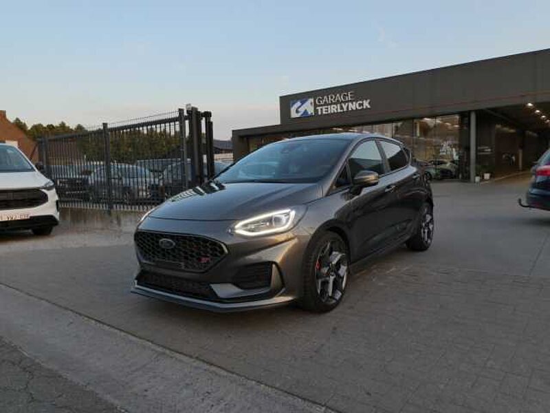 Ford Fiesta ST 5d 1.5 i Ecoboost 200pk Ultimate Camera '23 27000km (42118) in 8790 Waregem Ford Fiesta ST 5d 1.5 i Ecoboost 200pk Ultimate Camera '23 27000km (42118)