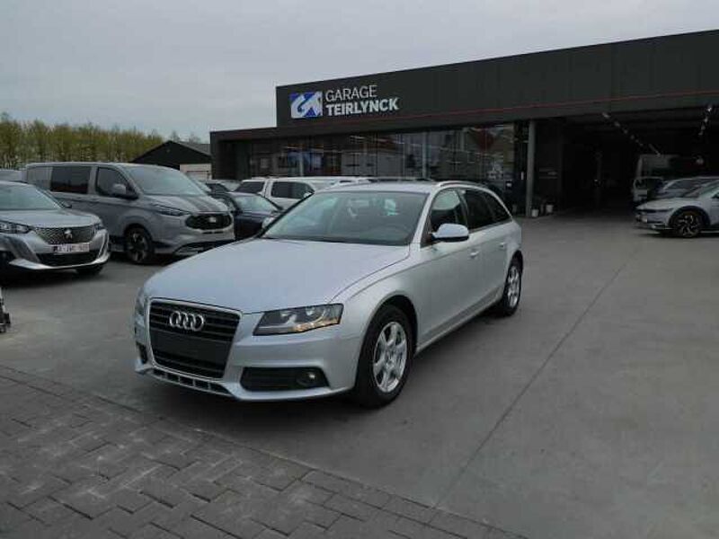 Audi A4 Avant 1.8 TFSi 120pk Business '10 191000km (12626)