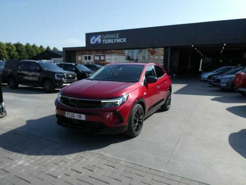 Opel Grandland 1.6 i PHEV automaat 225pk GS Line ACC Camera '23 44000km (09902) in 8790 Waregem Opel Grandland 1.6 i PHEV automaat 225pk GS Line ACC Camera '23 44000km (09902)