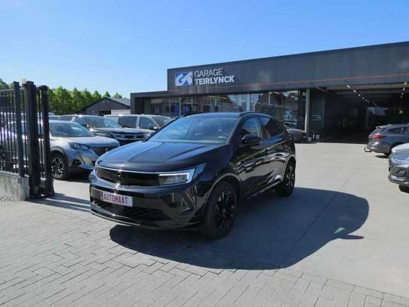 Opel Grandland 1.2 i 130pk Automaat GS Line Black Edition Camera BLIS (61755) in 8790 Waregem Opel Grandland 1.2 i 130pk Automaat GS Line Black Edition Camera BLIS (61755)