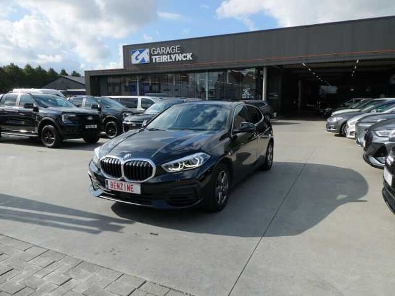 BMW 116i 5d 1.5 i benzine 110pk Business Luxe '23 79000km (61532) in 8790 Waregem BMW 116i 5d 1.5 i benzine 110pk Business Luxe '23 79000km (61532)