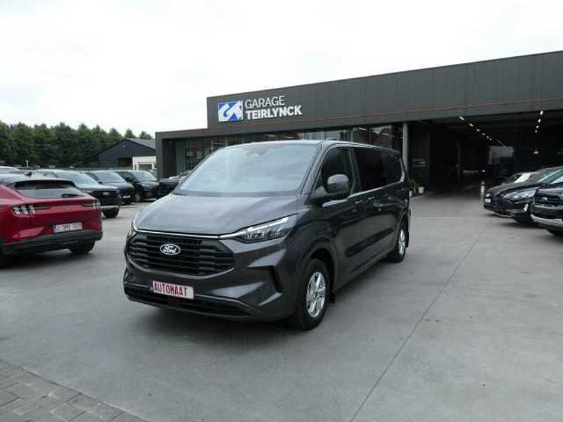Ford Transit Custom L2 Multi-Use 6pl 2.0 TDCi 170pk Automaat Limited Luxe STOCK (74321) in 8790 Waregem Ford Transit Custom L2 Multi-Use 6pl 2.0 TDCi 170pk Automaat Limited Luxe STOCK (74321)