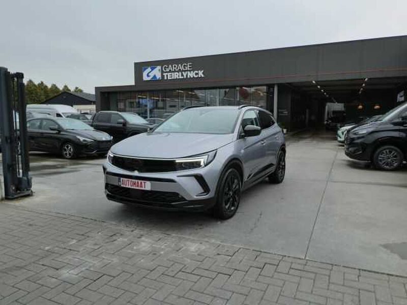 Opel Grandland 1.2 i 130pk Automaat GS Line Black Edition Camera BLIS ACC (40624) in 8790 Waregem Opel Grandland 1.2 i 130pk Automaat GS Line Black Edition Camera BLIS ACC (40624)