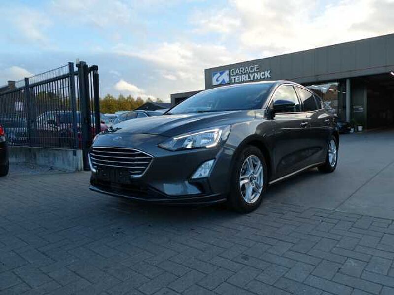 Ford Focus 5d 1.0 i benzine 100pk Titnaium Trekhaak (68275)