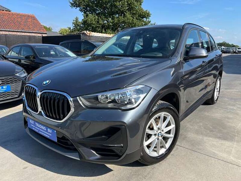 BMW X1 1.5i 140PK NAVIGATIE CAMERA SPORTZETELS LED PDC