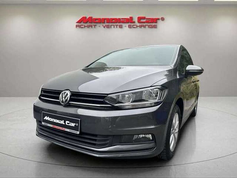 Volkswagen Touran Touran 1.5 TSI DSG-Navi-Pano-7 Places-Garantie in 1400 Nivelles Volkswagen Touran Touran 1.5 TSI DSG-Navi-Pano-7 Places-Garantie