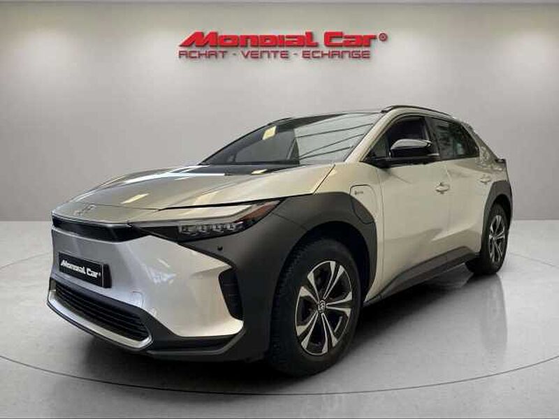 Toyota bZ4X BZ4X 71.4 kWh 2WD Executive Full option 10.816 Kms