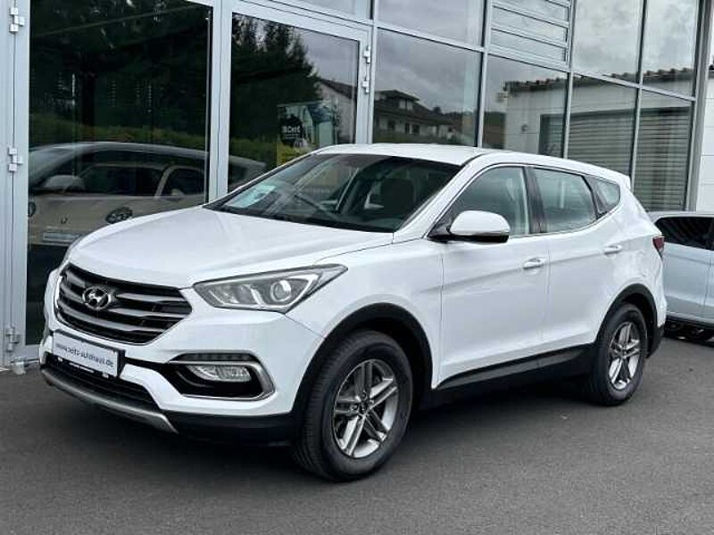 Hyundai SANTA FE Trend 2.4 2WD  AHK  Mehrzonenklima Alarm Rückfahrkam. Temp Tel.-Vorb. B in 63785 Obernburg Hyundai SANTA FE Trend 2.4 2WD  AHK  Mehrzonenklima Alarm Rückfahrkam. Temp Tel.-Vorb. B