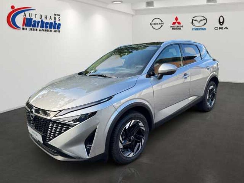 Nissan Qashqai 1.3 DIG-T Automatik N-Connecta in 29227 Celle Nissan Qashqai 1.3 DIG-T Automatik N-Connecta