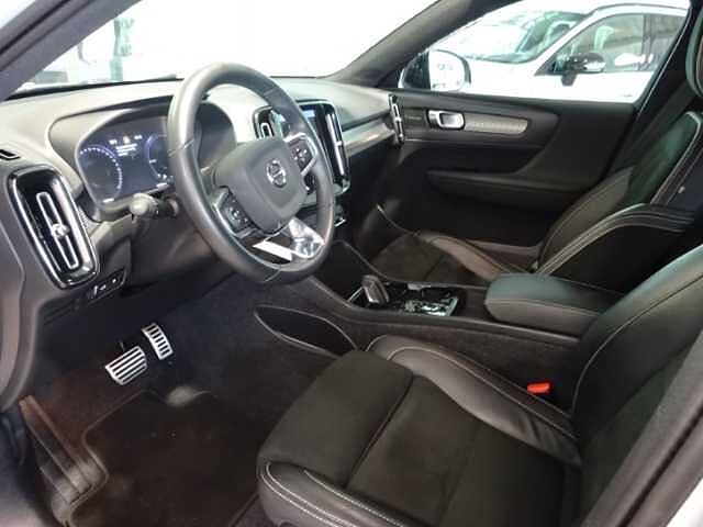 Volvo XC 40