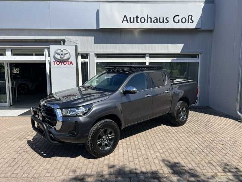 Toyota Hilux Spezial Umbau Automatik