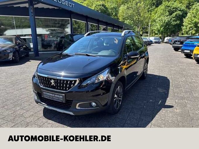 Peugeot 2008 Allure 1.2 PureTech 130 KAMERA SITZHEIZUNG 
