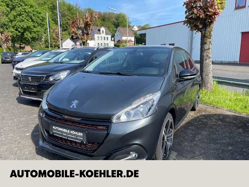 Peugeot 208 Allure 1.2 GT Line PureTech 110 Navigation Sitzheizung