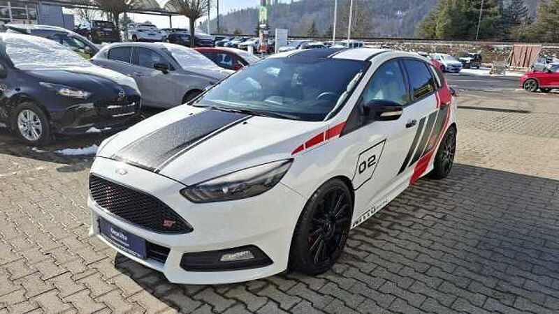 Ford Focus ST 2.0 EcoBoost ST