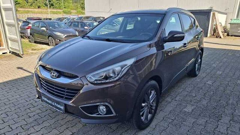 Hyundai ix35 FL 1.6 FIFA World Cup GOLD+AHK+WKR*1.HAND