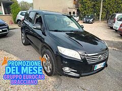 Foto Toyota RAV4 Crossport 2.2 D-4D 150 CV DPF