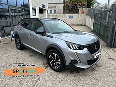 Foto Peugeot 2008 GT BlueHDi 110 S&S