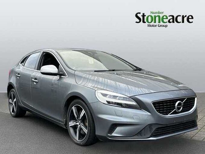 Volvo V40 D4 R-Design Manual
