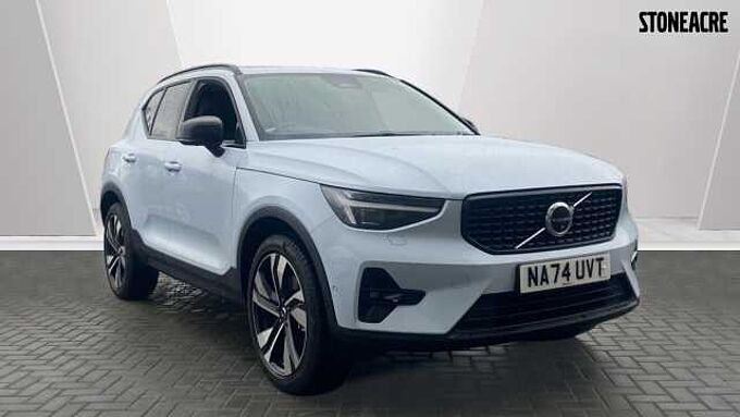 Volvo XC40 Ultra, B3 Mild hybrid, Petrol, Dark