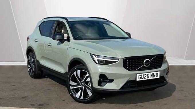 Volvo XC40 Ultra, B3 Mild hybrid, Petrol, Dark (CBS- Sunroof, 360, BLIS, Heated Seats)