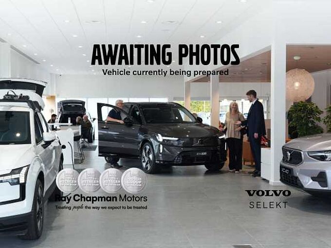 Volvo V40 T3 R-Design Pro Manual (Winter Pack, Active Bending Headlights, Electric Seats)