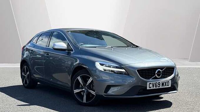 Volvo V40 T3 R-Design Pro Automatic (LOW MILEAGE, REAR CAMERA, FRONT PARK ASSIST)
