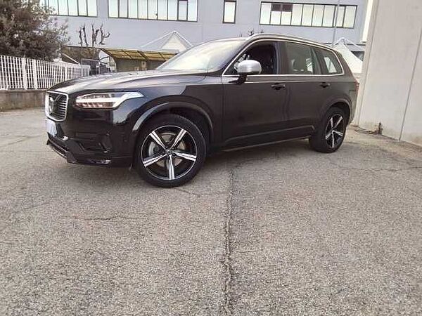 Volvo XC90 D5 AWD R-D G in 12051 ALBA Volvo XC90 D5 AWD R-D G