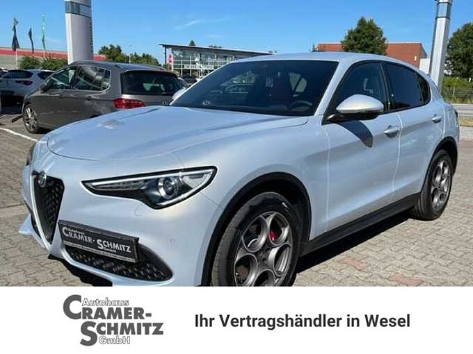 Alfa Romeo Stelvio Sprint 2.0 Turbo AT8 - Q4 in 46485 Wesel Alfa Romeo Stelvio Sprint 2.0 Turbo AT8 - Q4
