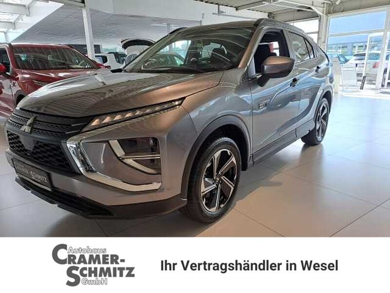 Mitsubishi Eclipse Cross Plug-In Hybrid 4WD Basis in 46485 Wesel Mitsubishi Eclipse Cross Plug-In Hybrid 4WD Basis