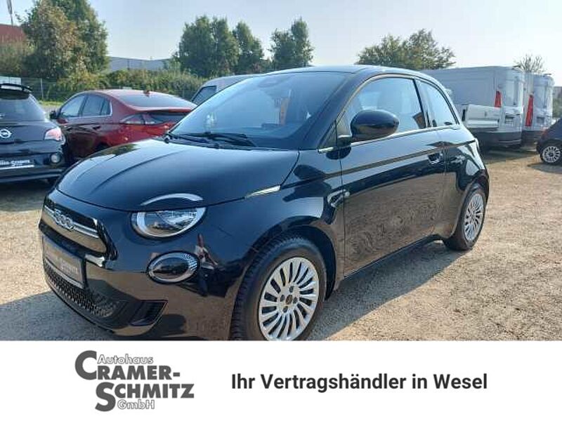 Fiat 500 Elektro 500e Action in 46485 Wesel Fiat 500 Elektro 500e Action