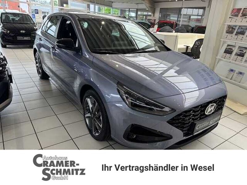 Hyundai i30 1.0 7-DCT Advantage Plus-Paket Navi LED in 46485 Wesel Hyundai i30 1.0 7-DCT Advantage Plus-Paket Navi LED