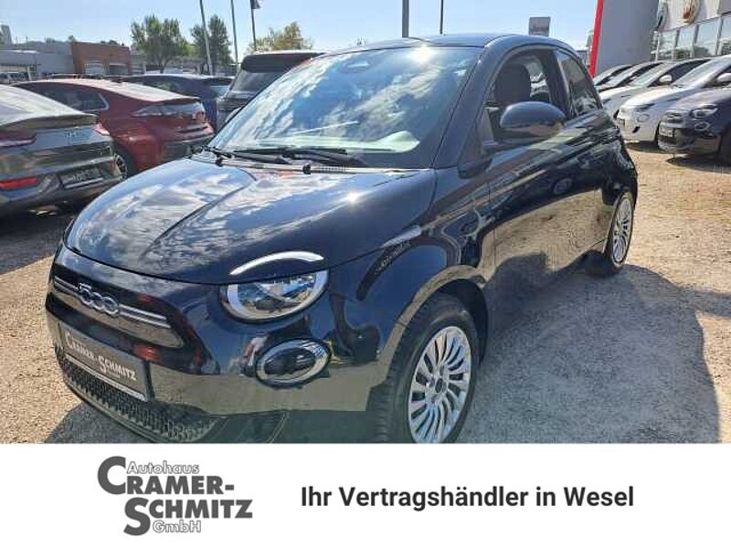Fiat 500 Elektro 500e Action in 46485 Wesel Fiat 500 Elektro 500e Action