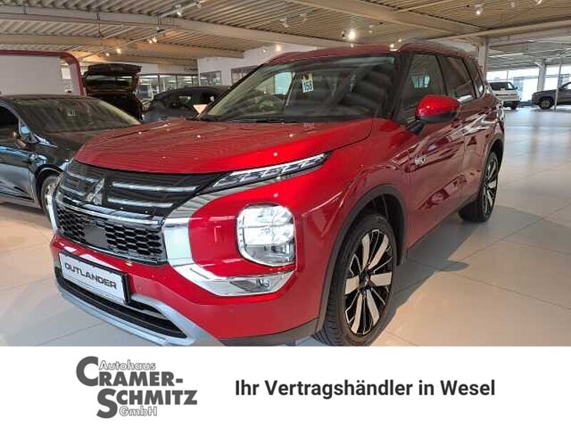 Mitsubishi Outlander Plug-In Hybrid 2.4 4WD Intro Edition in 46485 Wesel Mitsubishi Outlander Plug-In Hybrid 2.4 4WD Intro Edition