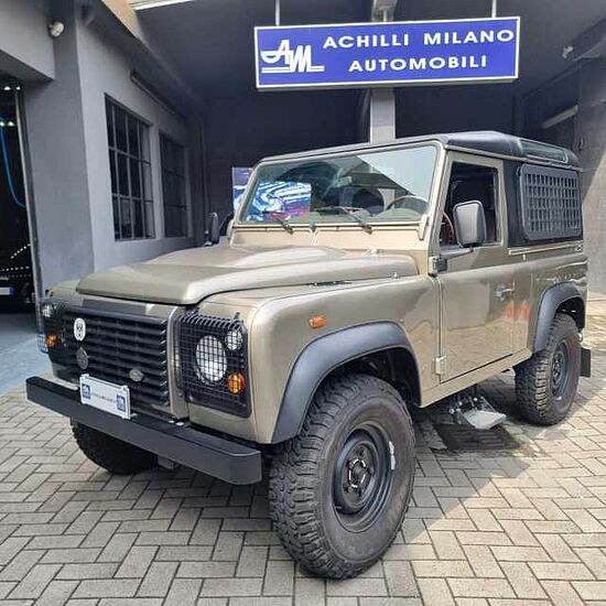 Defender 90 2.2 PUMA TD4- LIFE&STYLE