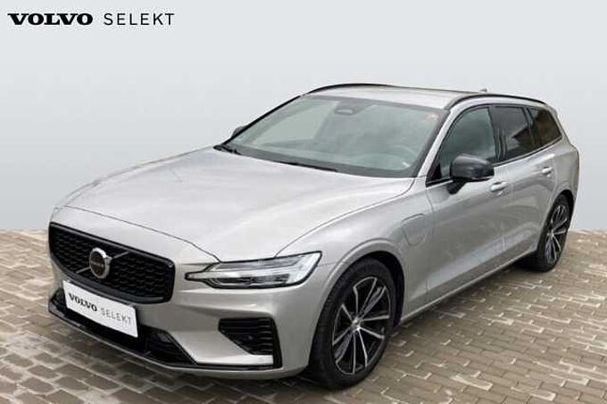 Volvo V60 II T6 AWD PHEV Plus Dark