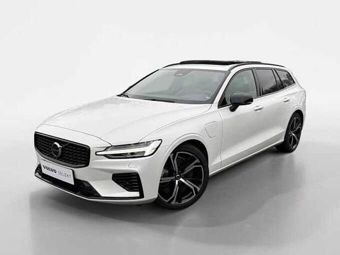 Volvo V60 T6 AWD 257kW ULTRA //REZERVACE