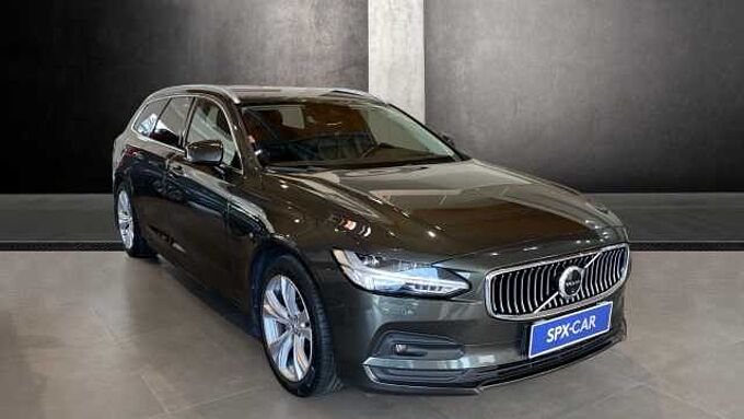 Volvo V90 MOMENTUM PRO, B4 FWD, 145+10 kW / 197+14 HP