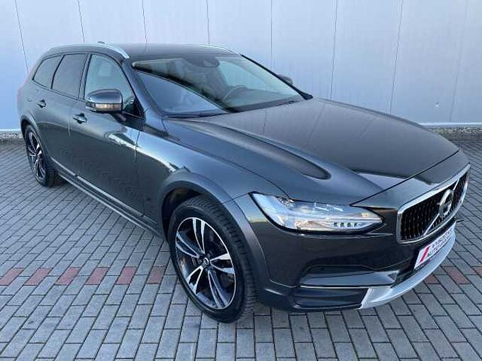Volvo V90 Cross Country D5 AWD 173kW