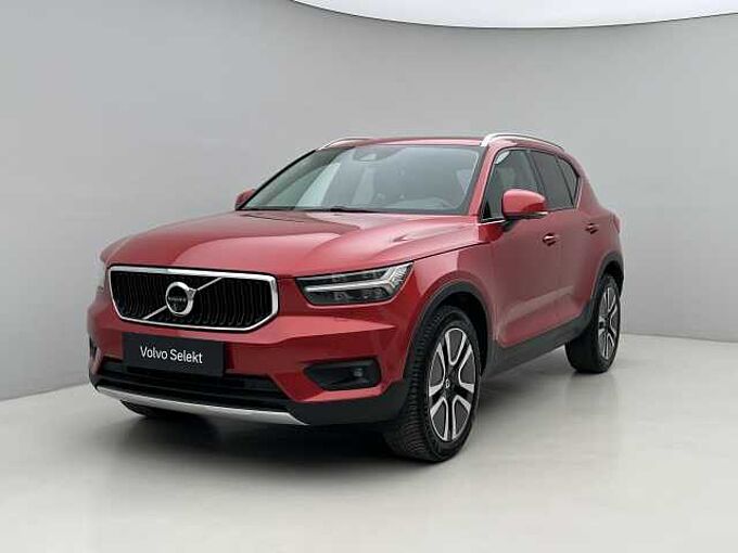 Volvo XC40 T2 MOMENTUM AUT 1.maj.