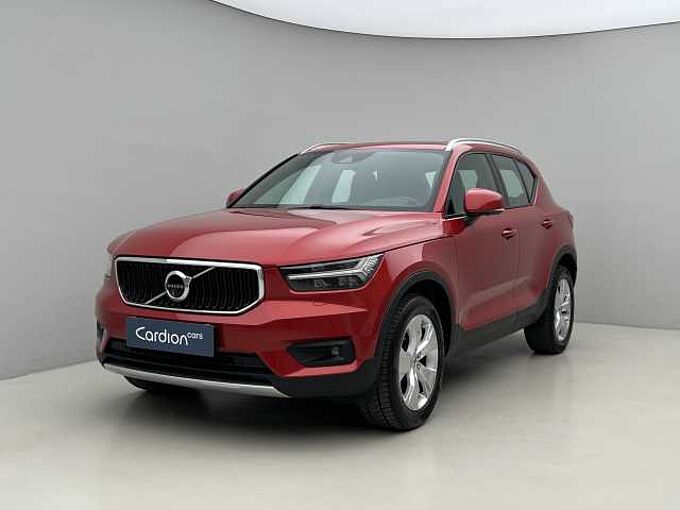 Volvo XC40 T2 MOMENTUM PRO 1.maj.