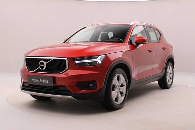 Volvo XC40 T4 MOMENTUM AUT CZ